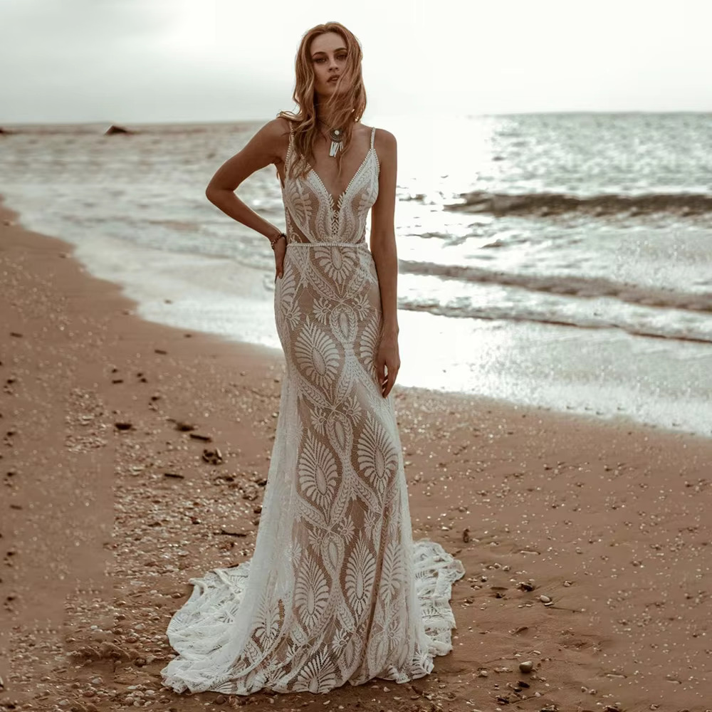 Sexy Lace V Neck Beach Mermaid Wedding Dress Spaghetti Straps Backless