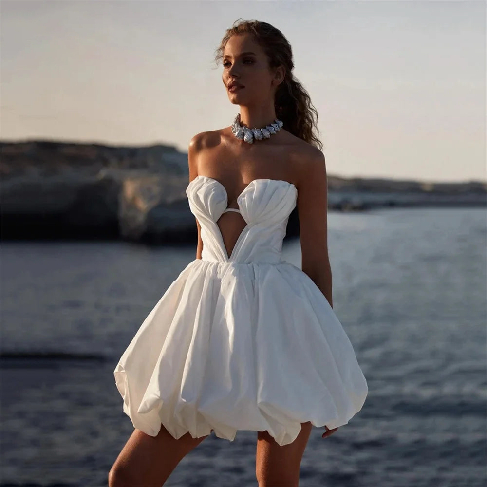 Elegant Short Wedding Dress Sweetheart Open Back A-Line Pleat Lace-up Puff Bridal Gown