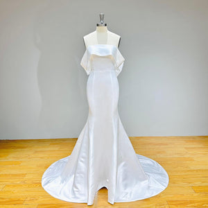 Light Effect Satin Mermaid Wedding Dress with Bow and Boat Neck Classic Bridal Gown