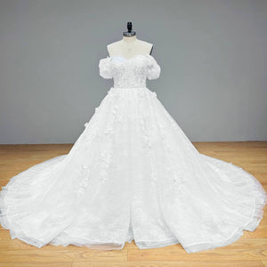 Princess Tulle Ball Gown Wedding Dress 3D Flowers Sweetheart Neckline