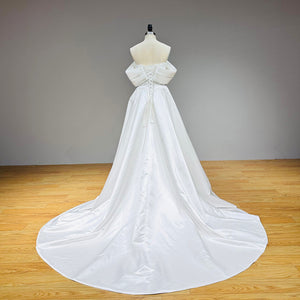 New Arrival Boat Neck Satin Off the Shoulder Wedding Dress with Beading Pearls