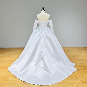 Light Effect High Quality Satin Ball Gown Wedding Dress Zipper Back Fashion Gelinlik