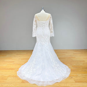 Vintage Long Sleeve Mermaid Wedding Dress with Sequins and Appliques