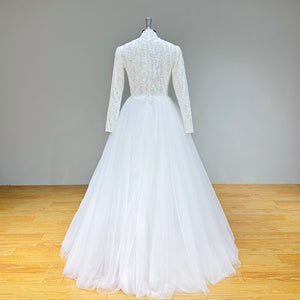 High Neck Tulle A-Line Wedding Dress Zipper Back Vintage Bridal Gown