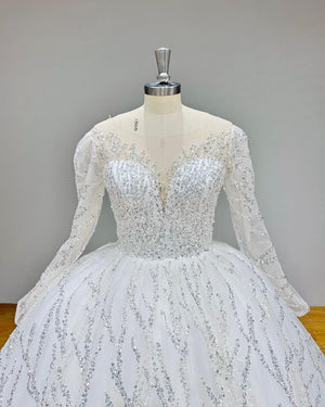 Classic Long Sleeve Lace Wedding Dress Backless Beaded Luxury Bridal Gown