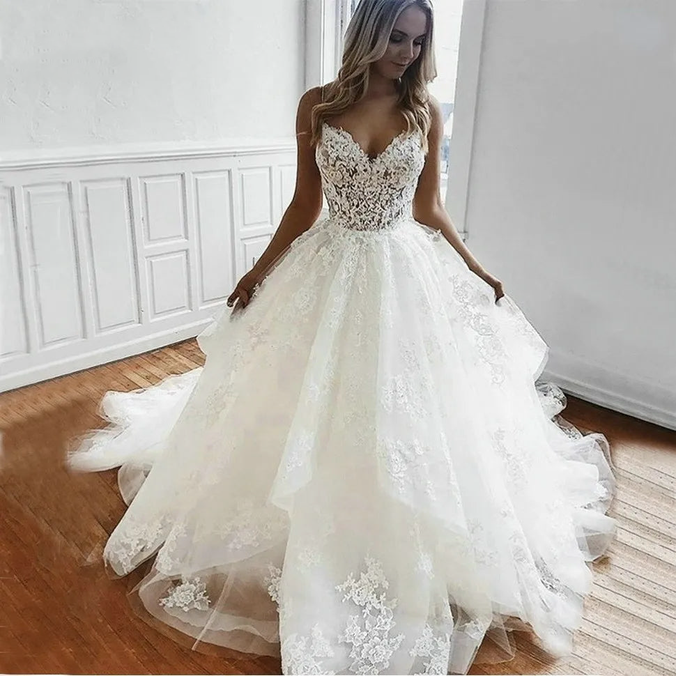 White Tulle Appliqué A-Line Wedding Dress with Spaghetti Straps