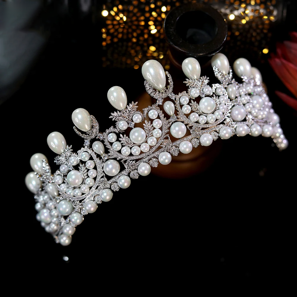 Designer Gorgeous Wedding Tiara Bridal Crowns with Big Pearl Zircon Crystals