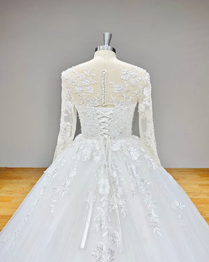 Gorgeous Long Sleeve Sequined Beaded Ball Gown Wedding Dress Luxury Bridal Gown