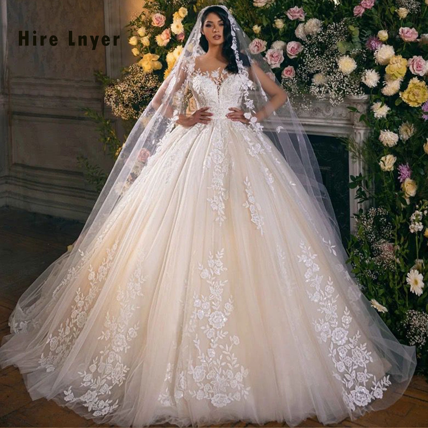 Gorgeous Long Sleeve Sequined Beaded Ball Gown Wedding Dress Luxury Bridal Gown