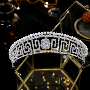 Luxury CZ Tiaras European Royal Princess Crown Pearl Wedding Bridal Hair Accessory