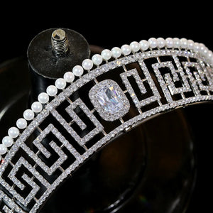 Luxury CZ Tiaras European Royal Princess Crown Pearl Wedding Bridal Hair Accessory