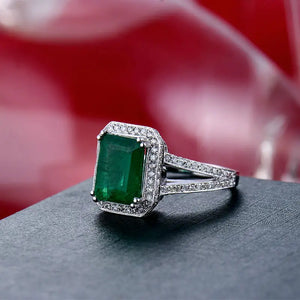 18Kt White Gold Emerald Cut Diamond Emerald Ring 8x10mm Green Gemstone for Women