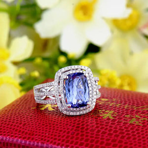 2025 Elegant 18K White Gold Blue Tanzanite Wedding Engagement Ring for Women