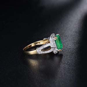 Women’s 6x8mm Emerald Ring in 14Kt Yellow Gold with Diamonds