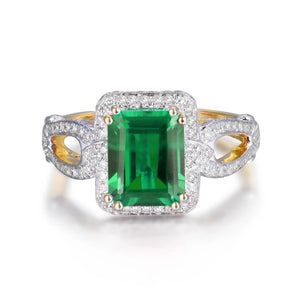 Women’s 6x8mm Emerald Ring in 14Kt Yellow Gold with Diamonds