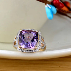 Amethyst Cushion Ring 12x12mm in 14Kt Gold with Diamonds