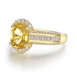 18KT Yellow Gold Wedding Ring with SI Diamonds & Genuine Yellow Sapphire Gemstone