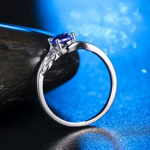 18Kt White Gold Oval Tanzanite Engagement Ring WU283