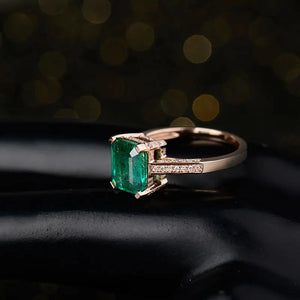 18K Rose Gold 2.1Ct Emerald & Diamond Engagement Ring for Women