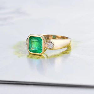 Green Emerald 14Kt Gold Diamond Ring for Women Party Jewelry