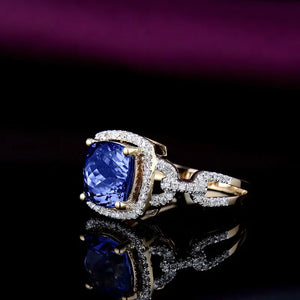 Vintage 14Kt Yellow Gold Cushion Cut Tanzanite & Diamond Wedding Ring