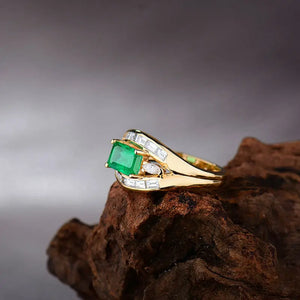 18Kt Yellow Gold Green Emerald Ring 1.6Ct with Diamonds Unisex Wedding Gift