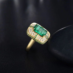 18KT Gold Ring with Green Emerald and Diamonds for Women – Wedding & Engagement Jewelry