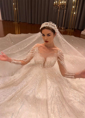 Dubai Style Royal Train Ball Gown Wedding Dress with Long Sleeves