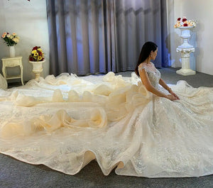 Customized New design ruffles skirt long train wedding dresses bridal dress