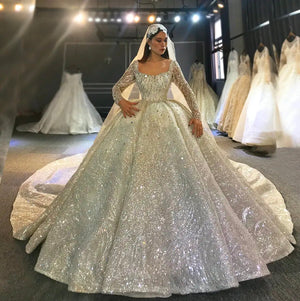 Customized Dubai Princess Luxury Beaded Long Sleeve Wedding Dress