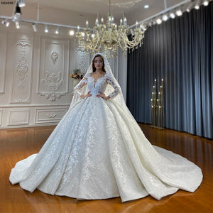 New Model Luxury Ball Gown Wedding Dress with Long Sleeves Elegant Bridal Gown