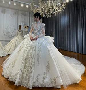 Customized Real Work Wedding Dress with Ruffles and Ball Gown Design