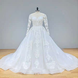 New Arrival O-Neck Long Sleeve Pearl Button Back Ball Gown Wedding Dress