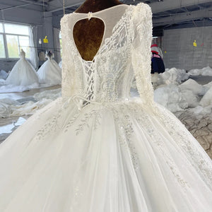 Gorgeous Organza Ball Gown Wedding Dress Square Collar Beading Crystal MN97