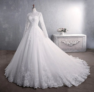 Luxury Long Sleeve High-Neck Ball Gown Wedding Dress Zipper Back Plus Size