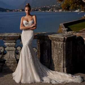 Sweetheart Neck Mermaid Wedding Dress with Detachable Long Sleeves and Zipper Back