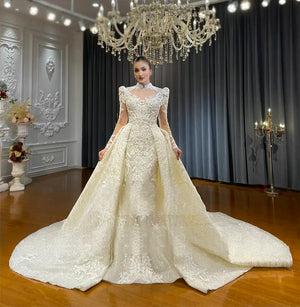 Customized 2-in-1 Lace Mermaid Bridal Dress with Appliques and High-Quality Detailing