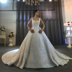 Hot Sale Sleeveless Ball Gown Wedding Dress with Lace Beading and Straps