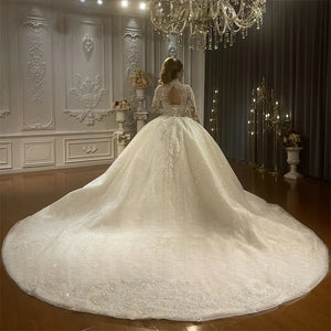 Customized Royal Lace Appliques Keyhole Back Ball Gown Wedding Dress