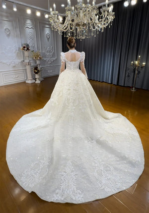 Customized 2-in-1 Lace Mermaid Bridal Dress with Appliques and High-Quality Detailing