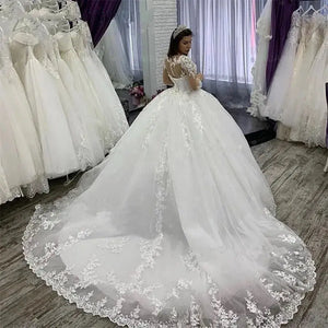 Customized Elegant Long Sleeve Plus Size Wedding Dress with Lace Appliques