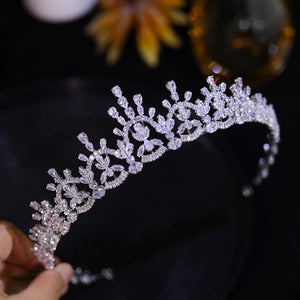 New Design Tiara Sparkling Bridal Headwear Bridal Crystal Cubic Zirconia Hair Band