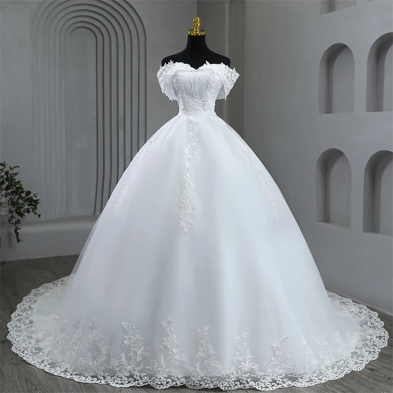 Elegant Plus Size Off-Shoulder Wedding Dress with Appliques and Pearls