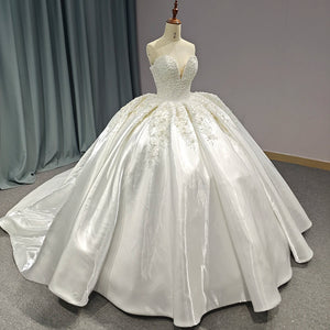 Princess Ball Gown Strapless Wedding Dress 2024 with Back Appliques