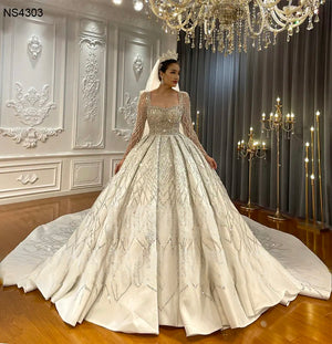 Customized Sparkling Luxury Dubai Wedding Dress with Beaded Ball Gown