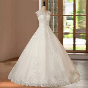 Customized Elegant A-Line Wedding Dress for Women with Lace and Beaded Detailing