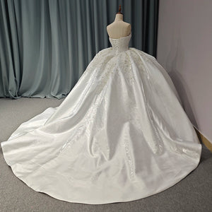 Princess Ball Gown Strapless Wedding Dress 2024 with Back Appliques