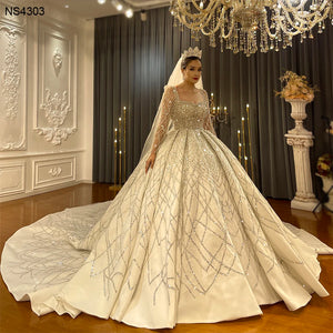 Customized Sparkling Luxury Dubai Wedding Dress with Beaded Ball Gown