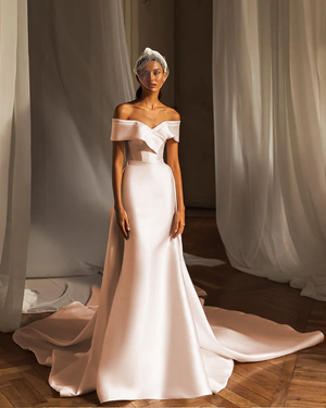 Sweetheart Off-The-Shoulder Satin Mermaid Wedding Dress with Detachable Train