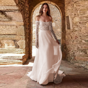 Princess Chiffon Beach Wedding Dress Off Shoulder Long Sleeve with Tulle Appliques